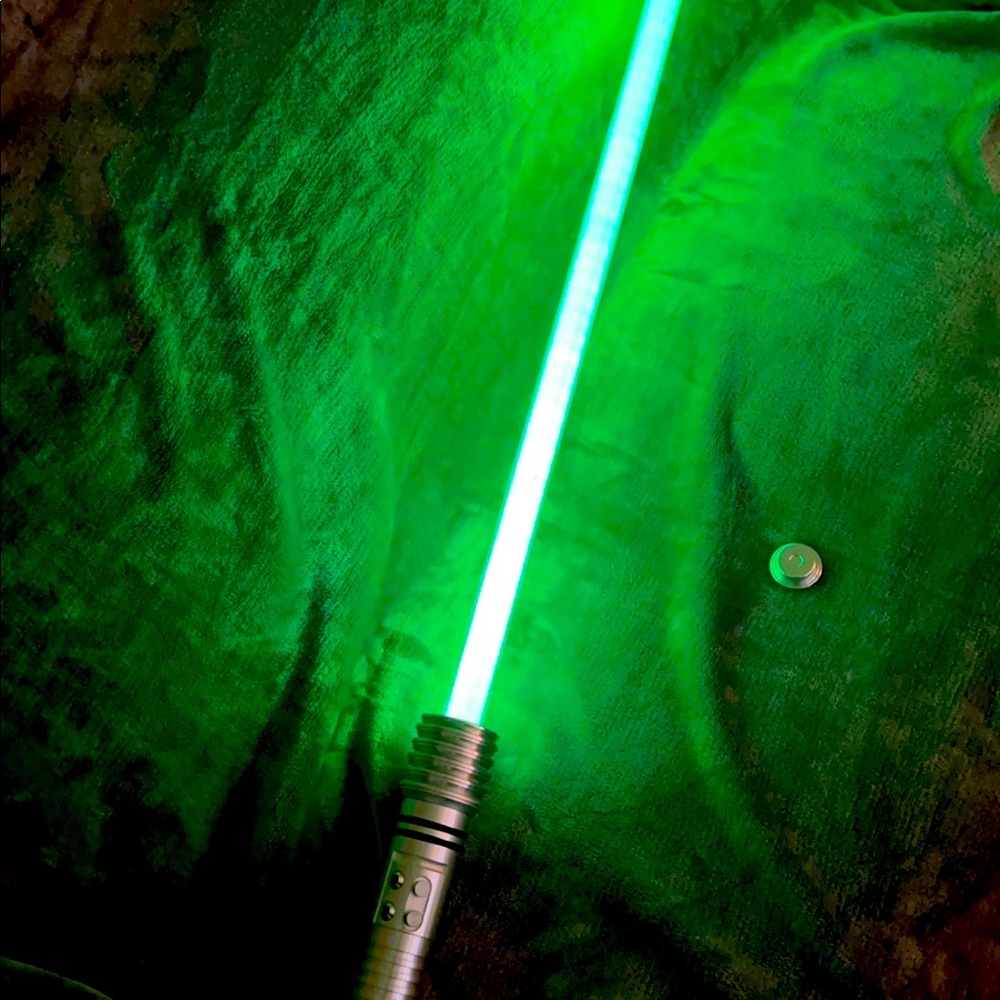 A kit Fisto lightsaber